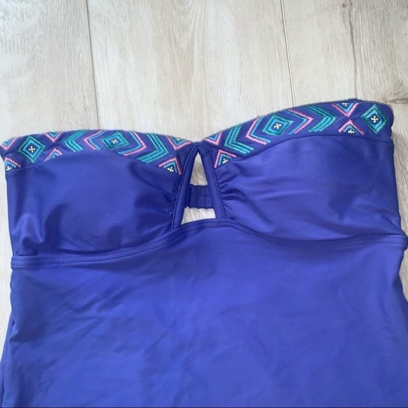 Aerie Tankini Top  Size Medium Purple Blue Strapless Straps Included‎ NWT - Picture 3 of 8